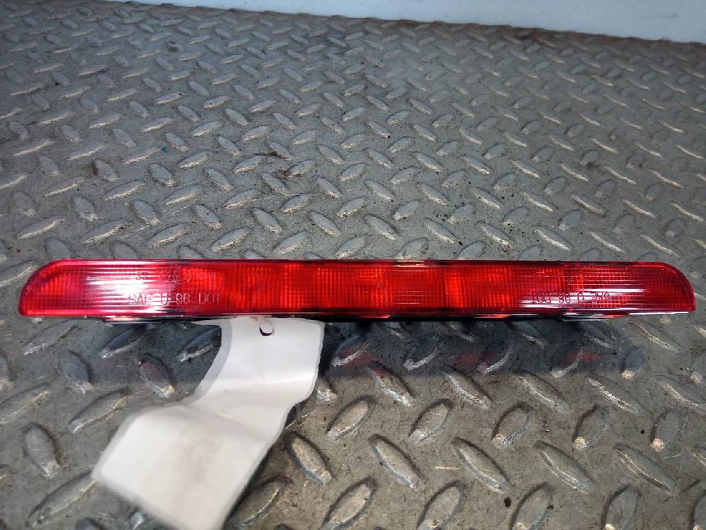 Piloto central freno HM01 9675807280 de Citroen C-elysee (dd_) 2014-0 82 CV con 1 km