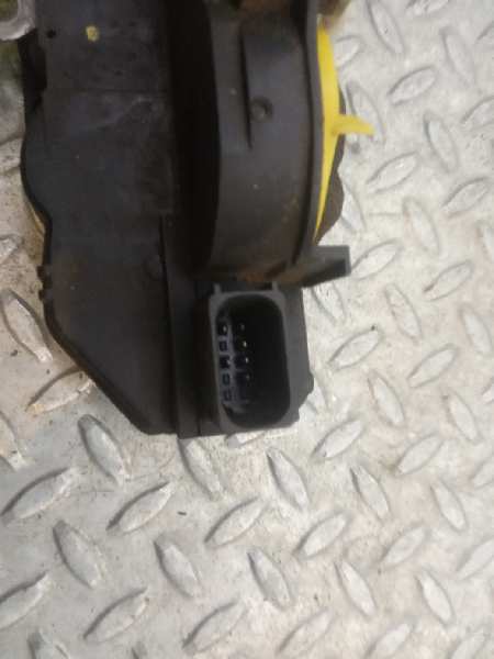 OPEL Astra J (2009-2020) Galinių kairių durų spyna 13579557 18631484