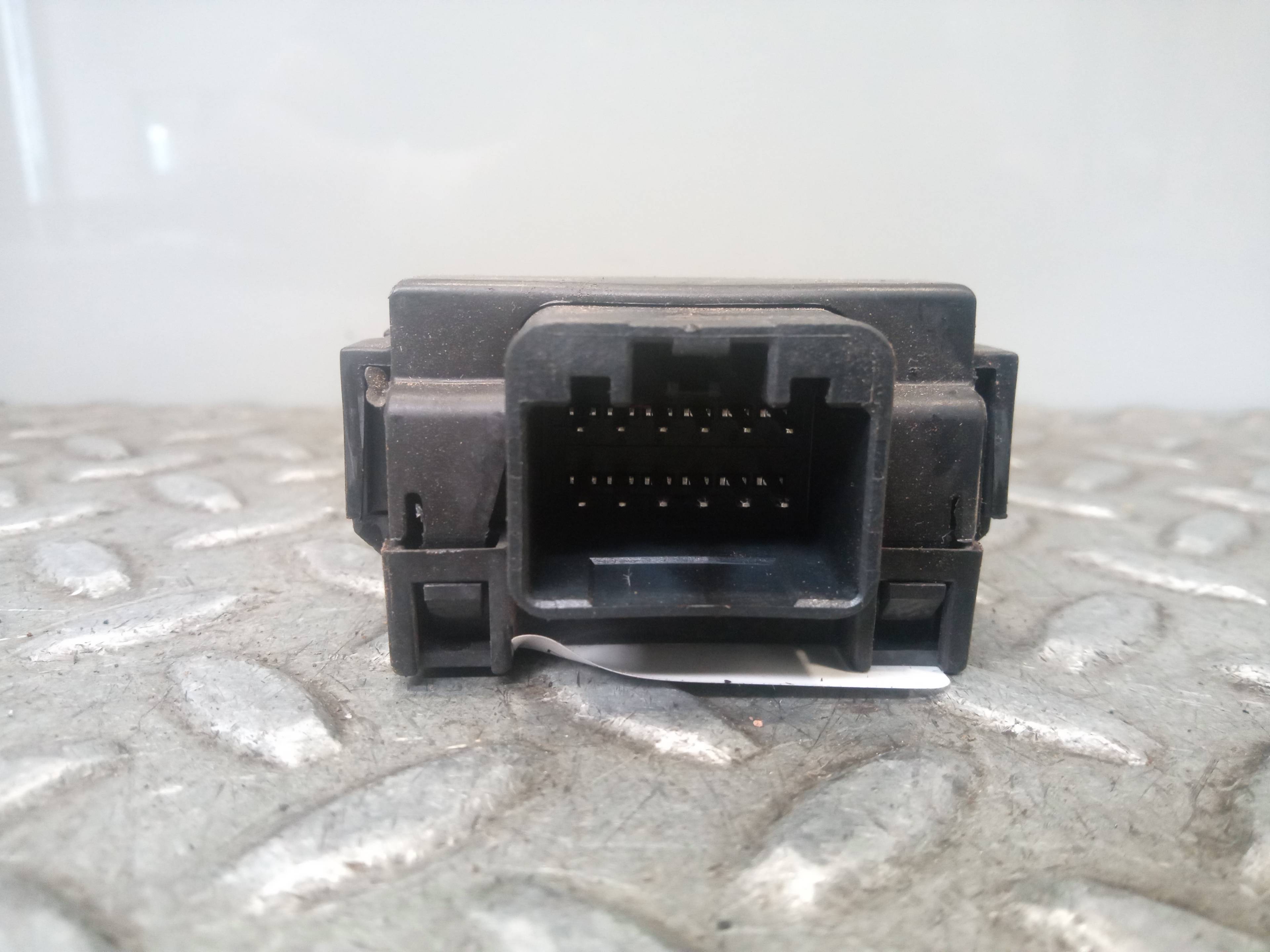 LAND ROVER Range Rover Sport 1 generation (2005-2013) Other part 2R8314C724AB,6MXN815A03 25974212