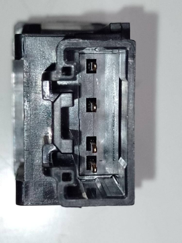 Mando apertura puerta CA TD1166LF0 de Mazda Cx-9 (tb) 2006-2007 278 CV - pieza usada