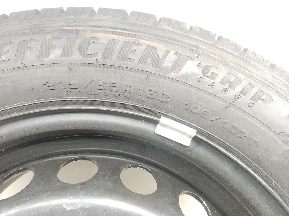 Neumático repuesto M1FA 215/65/16C 109/107T de Ford Tourneo custom v362 autobús (f3) 2012-2026 125 CV con 1 km - pieza usada
