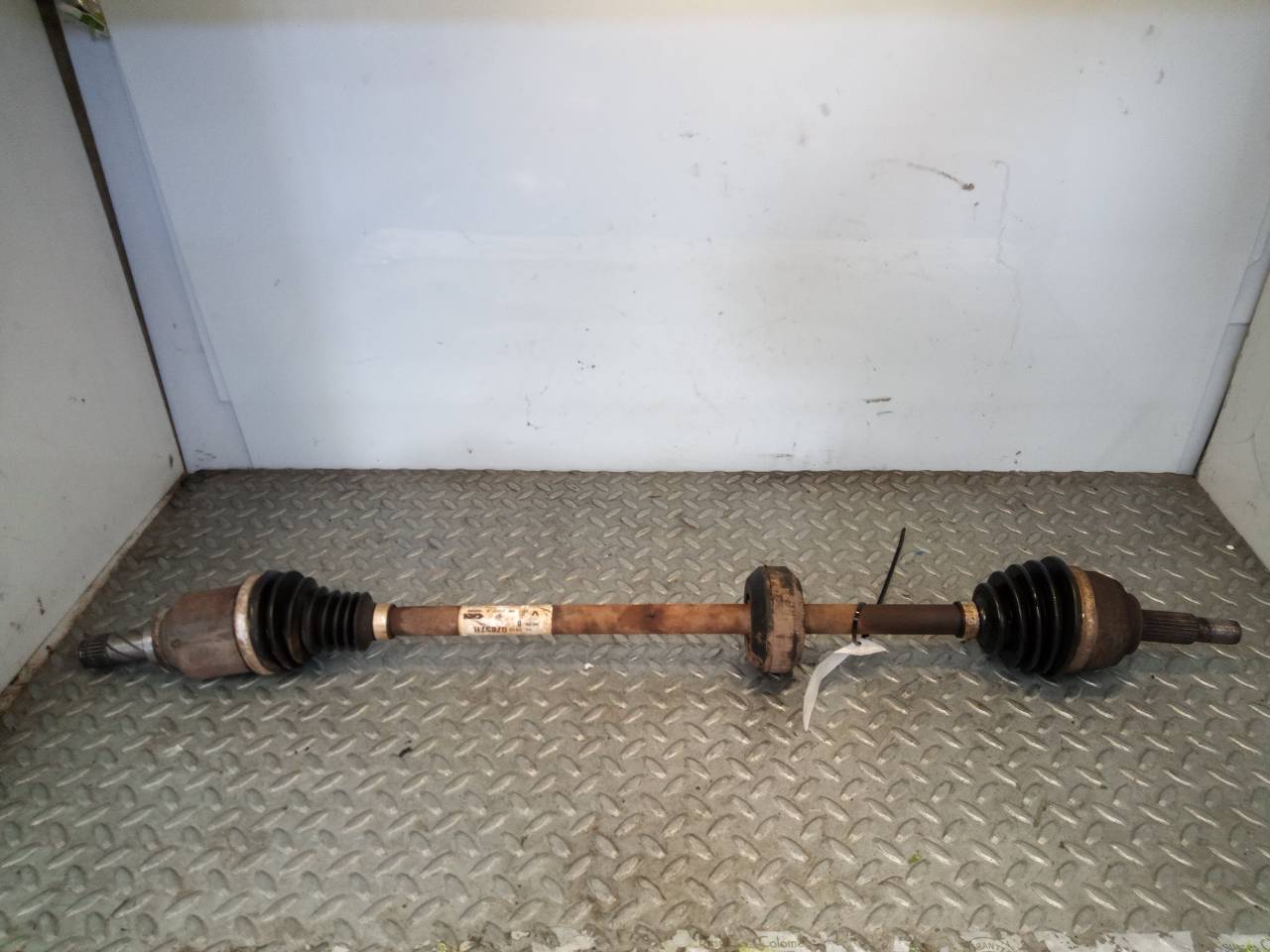 DACIA Logan 2 generation (2013-2020) Fram Höger Drivaxel 391007857R 23356087