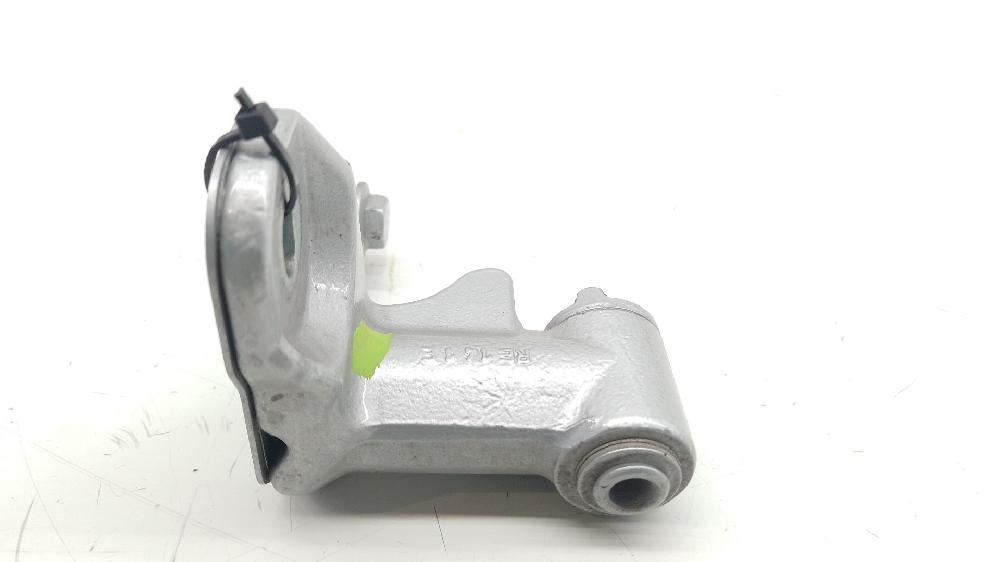 Bisagra puerta delantera derecha 270910 A2467200437 de Mercedes-benz Cla coupé (c117) 2013-2019 156 CV con 100994 km - pieza usada