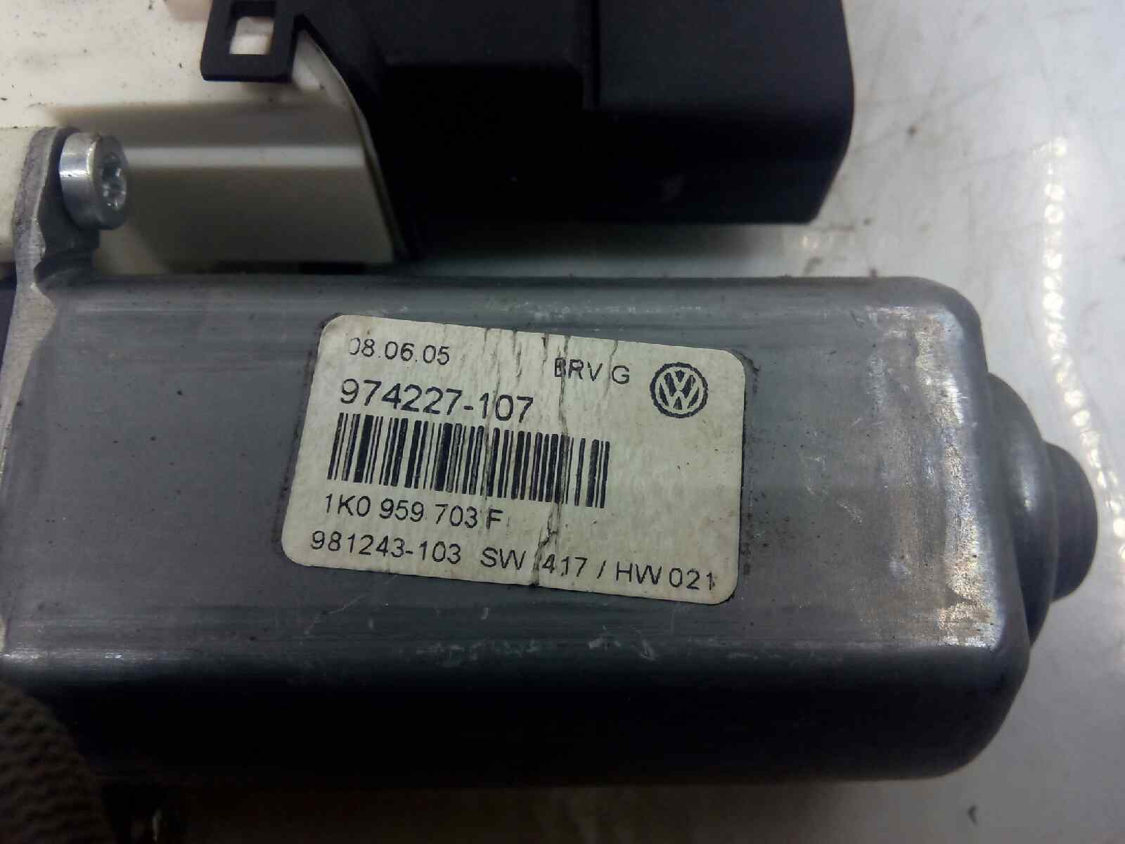 VOLKSWAGEN Passat B6 (2005-2010) Другая деталь 1K0959703F 23673178