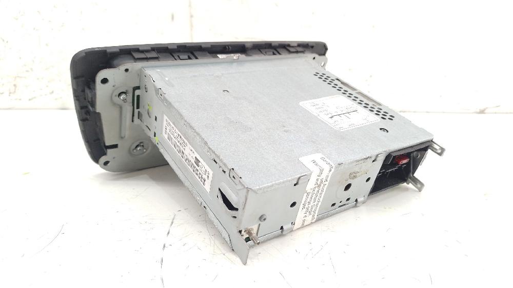Sistema audio / radio cd CAY 6J1035153G de Seat Ibiza iv (6j5, 6p1) 2008-2010 105 CV con 211479 km - pieza usada