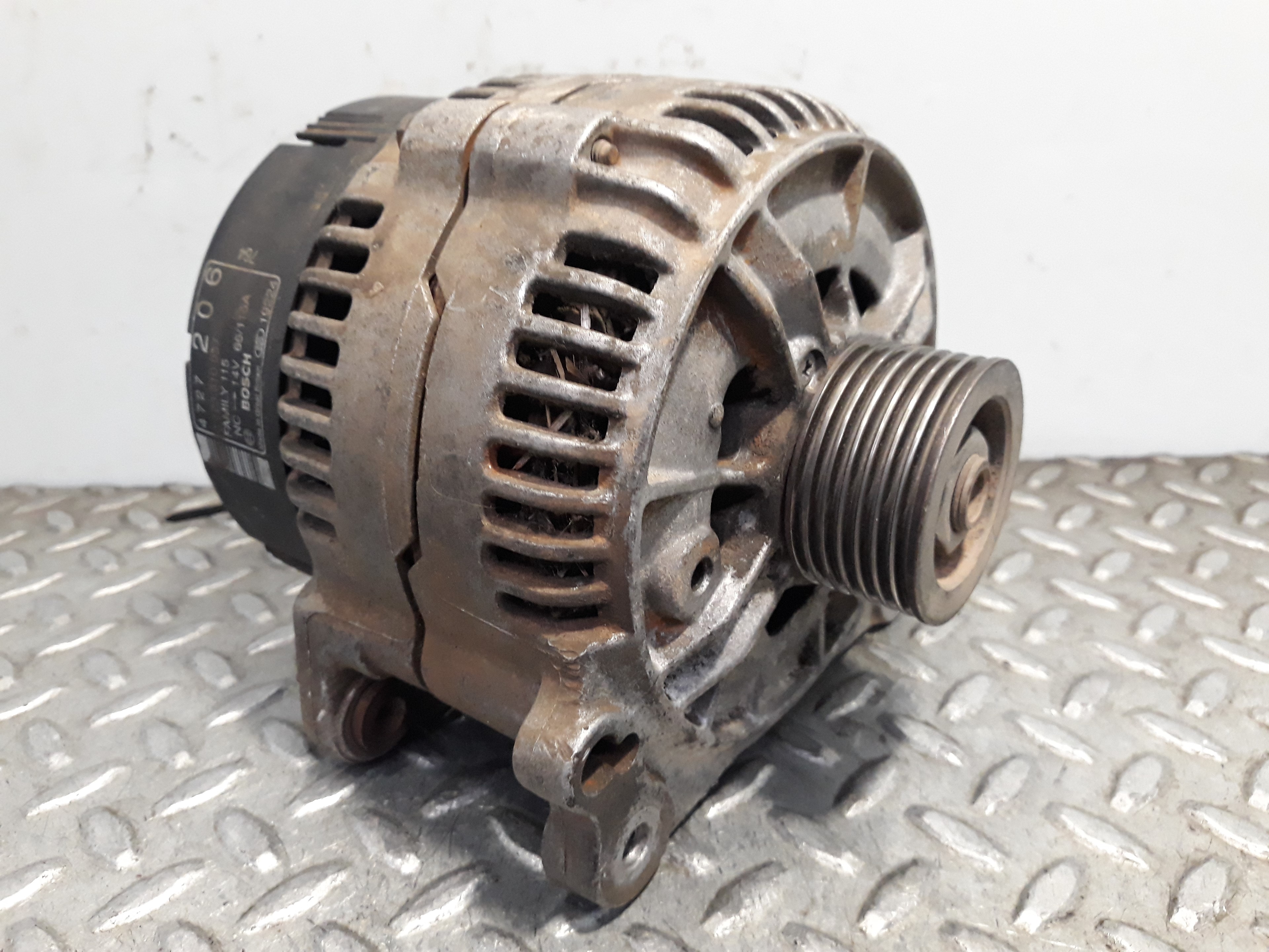 OPEL Voyager 3 generation (1995-2001) Alternator 4727206, 0123510037 23687811