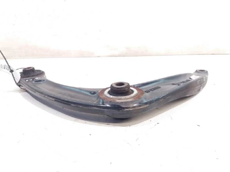 PEUGEOT 5008 1 generation (2009-2016) Front Left Arm 3520V2 18667162