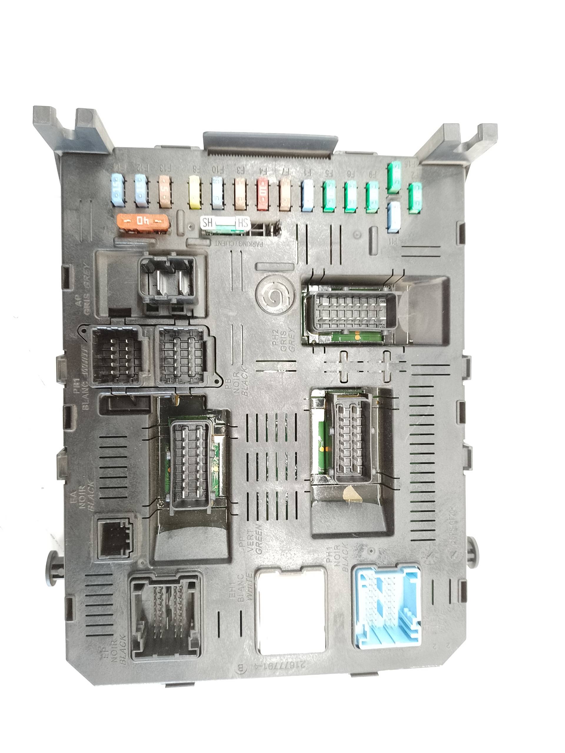 CADILLAC CTS 2 generation (2007-2014) Fuse Box 216761594 25762200