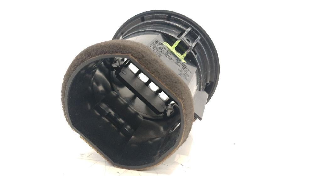 Carcasa aireador trasero central D20DT 6962031000 de Ssangyong Actyon sports i (qj) 2007-0 141 CV - pieza usada