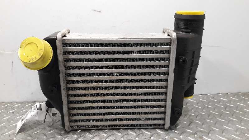 AUDI A6 C6/4F (2004-2011) Радиатор интеркулера 4F0145805E, 4F0145805E 23289054