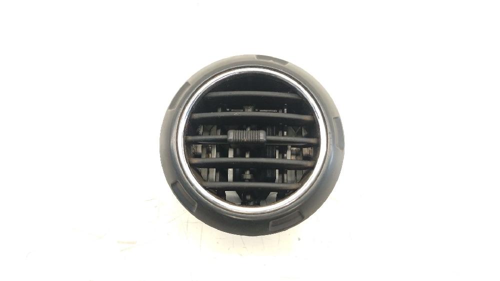 Aireador derecho D20DT 6962031000 de Ssangyong Actyon sports i (qj) 2007-0 141 CV