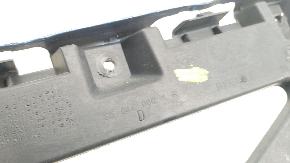 Soporte paragolpes trasero derecho M9R (110 KW) 850440001R de Renault Laguna iii (bt0/1) 2007-2015 150 CV con 436996 km - pieza usada