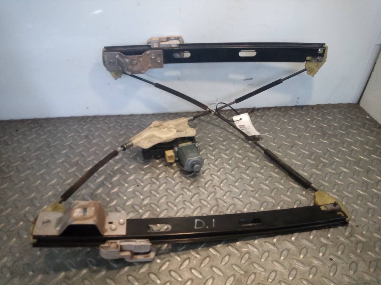 SEAT Leon 3 generation (2012-2020) Front Left Door Window Regulator 0130822717 23351905