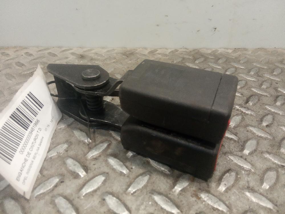 Enganche cinturón trasero derecho B16DTH 13267110 de Opel Insignia a sedán (g09) 2008-2017 136 CV con 1 km