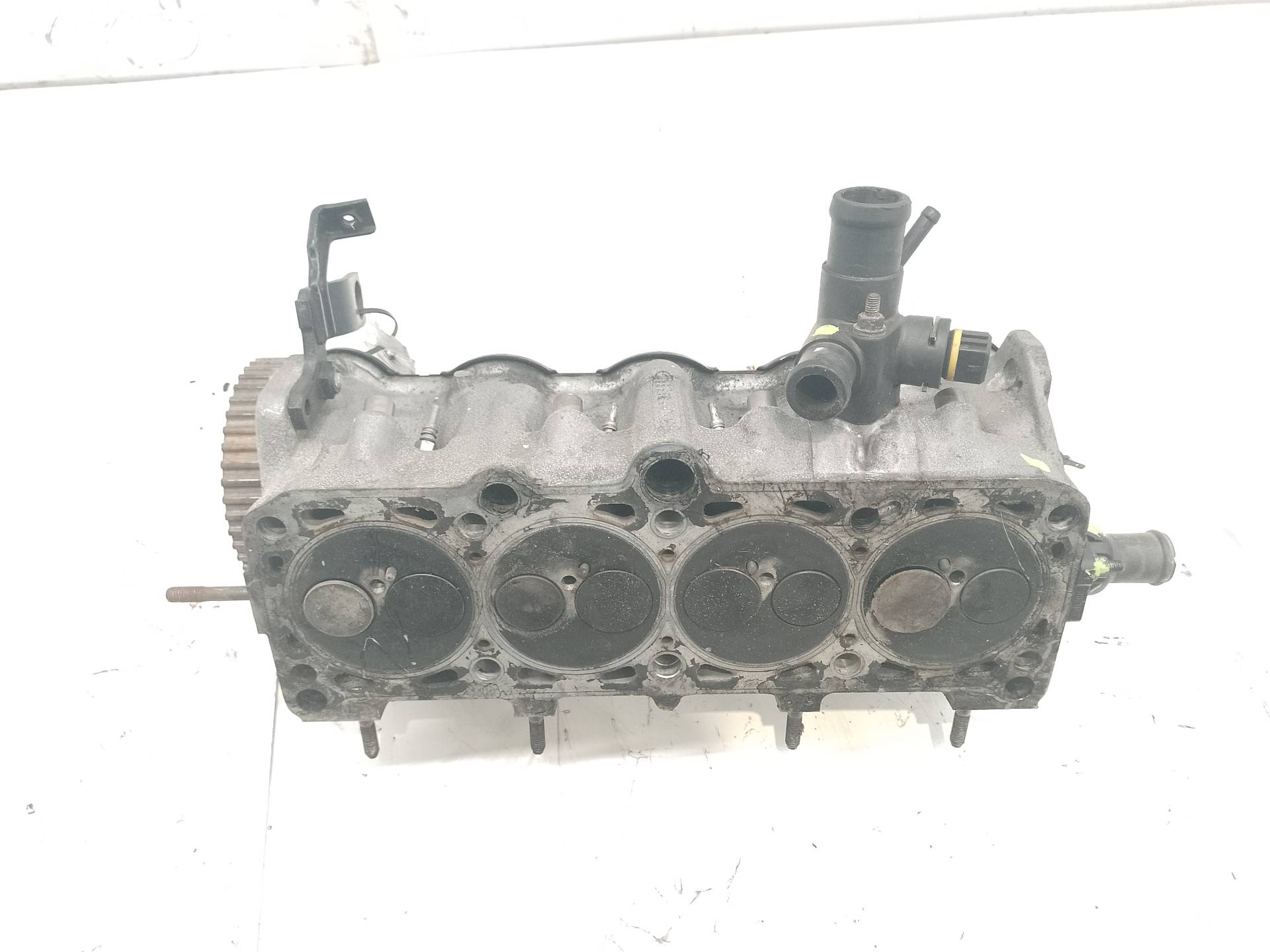 VOLKSWAGEN Passat B5 (1996-2005) Engine Cylinder Head 028103373N 18702855