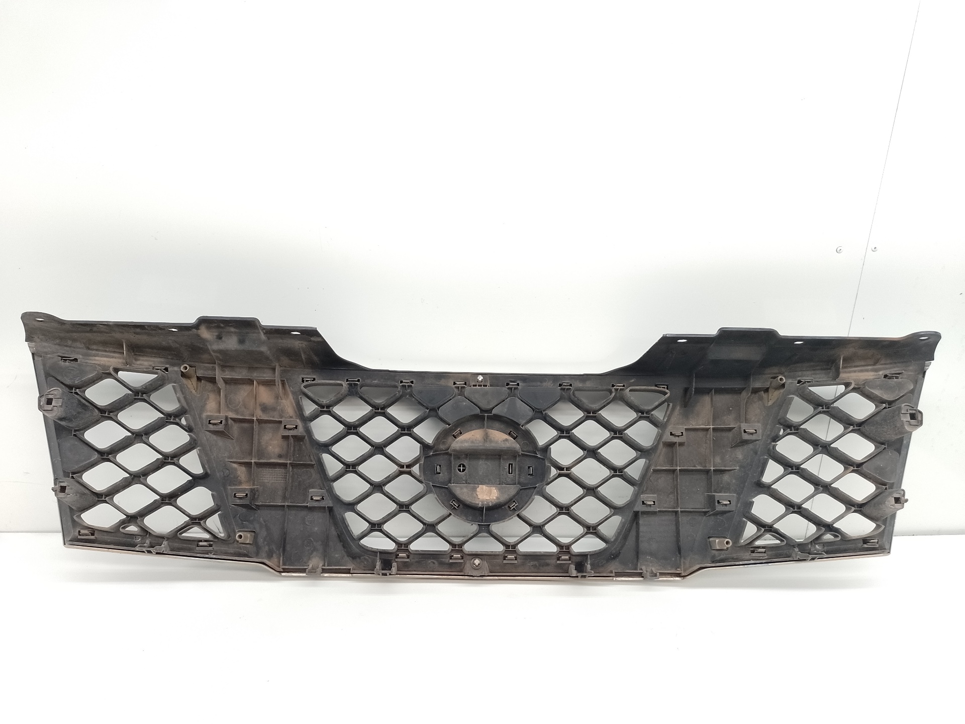 CHEVROLET Radiator Grille 62310EB400 25349738