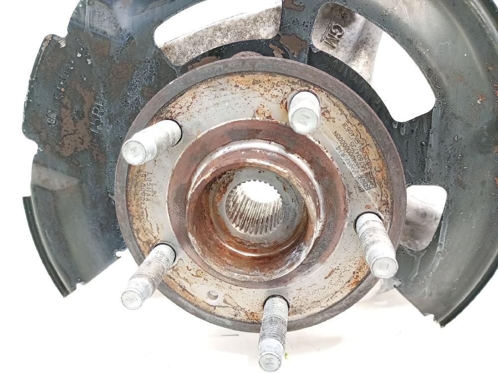 Mangueta delantera izquierda B 16 DTE,B 16 DTU,D 16 DTI,D 16 DTL,D 16 DTN 39030299 de Opel Astra k (b16) 2015-2021 110 CV con 197228 km - pieza usada
