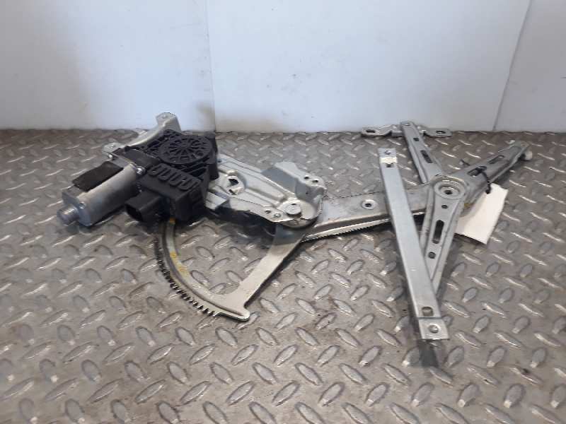 OPEL Zafira B (2005-2010) Стеклоподъемник передней правой двери 93184843 24773954