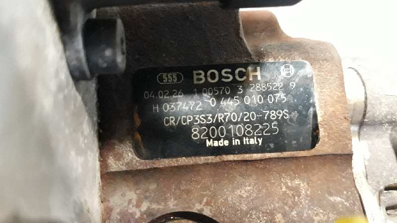 Bomba de inyección F9Q D8 8200108225 de Renault Scénic ii (jm0/1_) 2003-2006 120 CV con 1 km - pieza usada