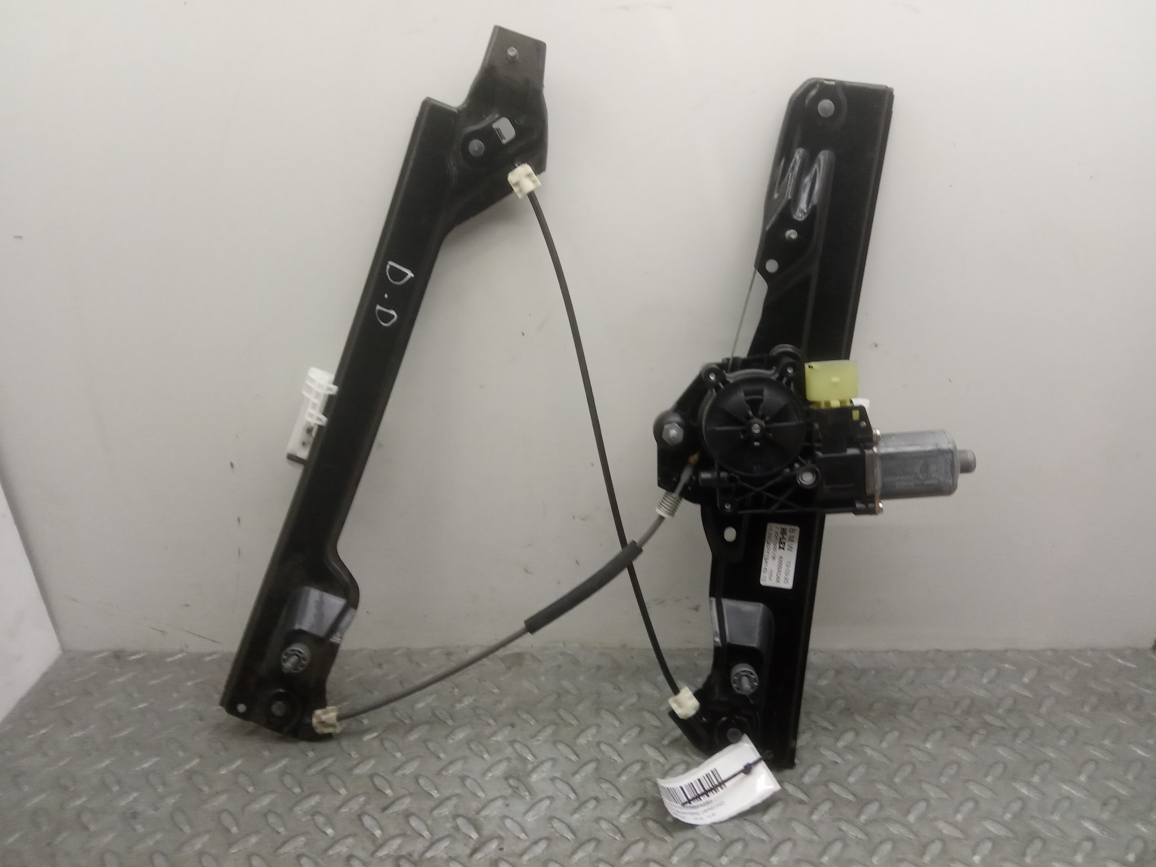 BMW X2 F39 (2017-2023) Front Right Door Window Regulator 7413050,0130822789 23691348