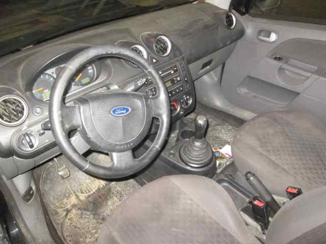 FORD Fiesta 5 generation (2001-2010) Наружная ручка задней правой двери 1521067 18533878