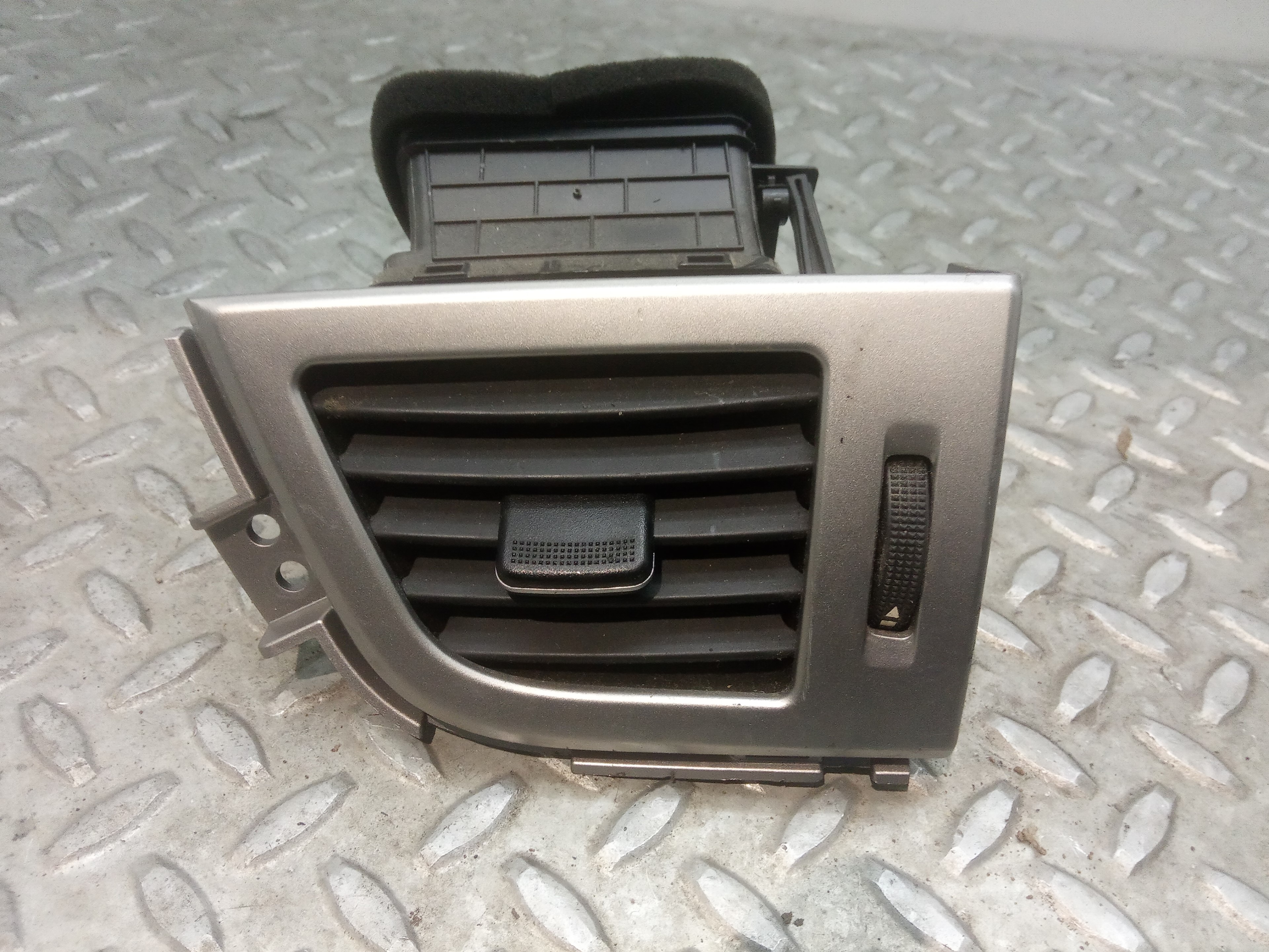 HYUNDAI i30 GD (2 generation) (2012-2017) Dashboard Air Vents 97490A6000RDR 25952933