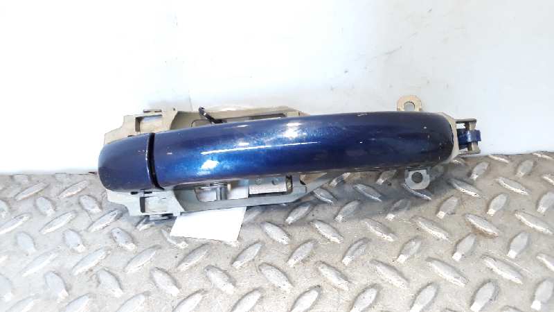 VOLKSWAGEN Touareg 1 generation (2002-2010) Front Right Door Exterior Handle 7L0839886B 23301274