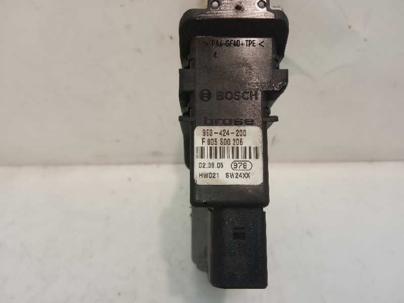 VOLKSWAGEN Golf 5 generation (2003-2009) Other part 1K4839401D 18738322