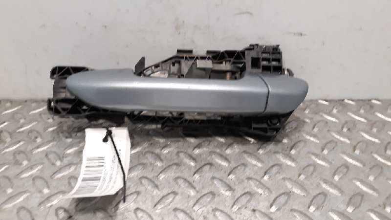 VOLKSWAGEN Passat B6 (2005-2010) Rear Left Door Exterior Handle 3C0837205 23679850