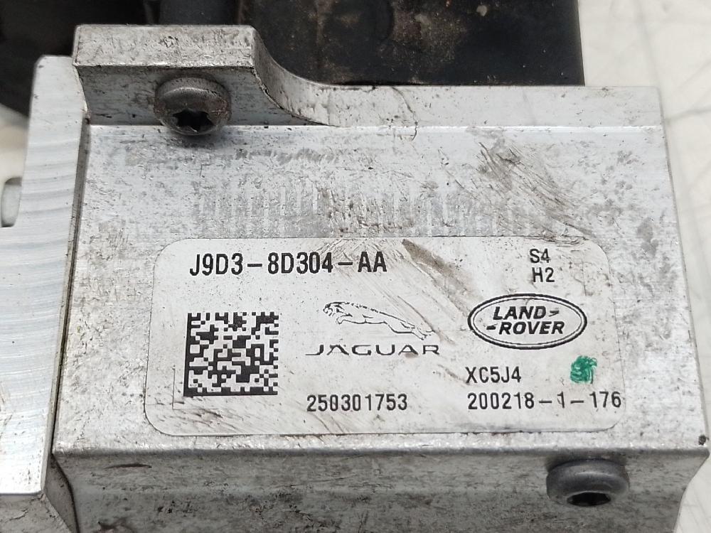 Válvula de expansion AAM TZ-204-X-S-A J9D38D304AA de Jaguar I-pace (x590) 2018-0 400 CV con 1 km - pieza usada