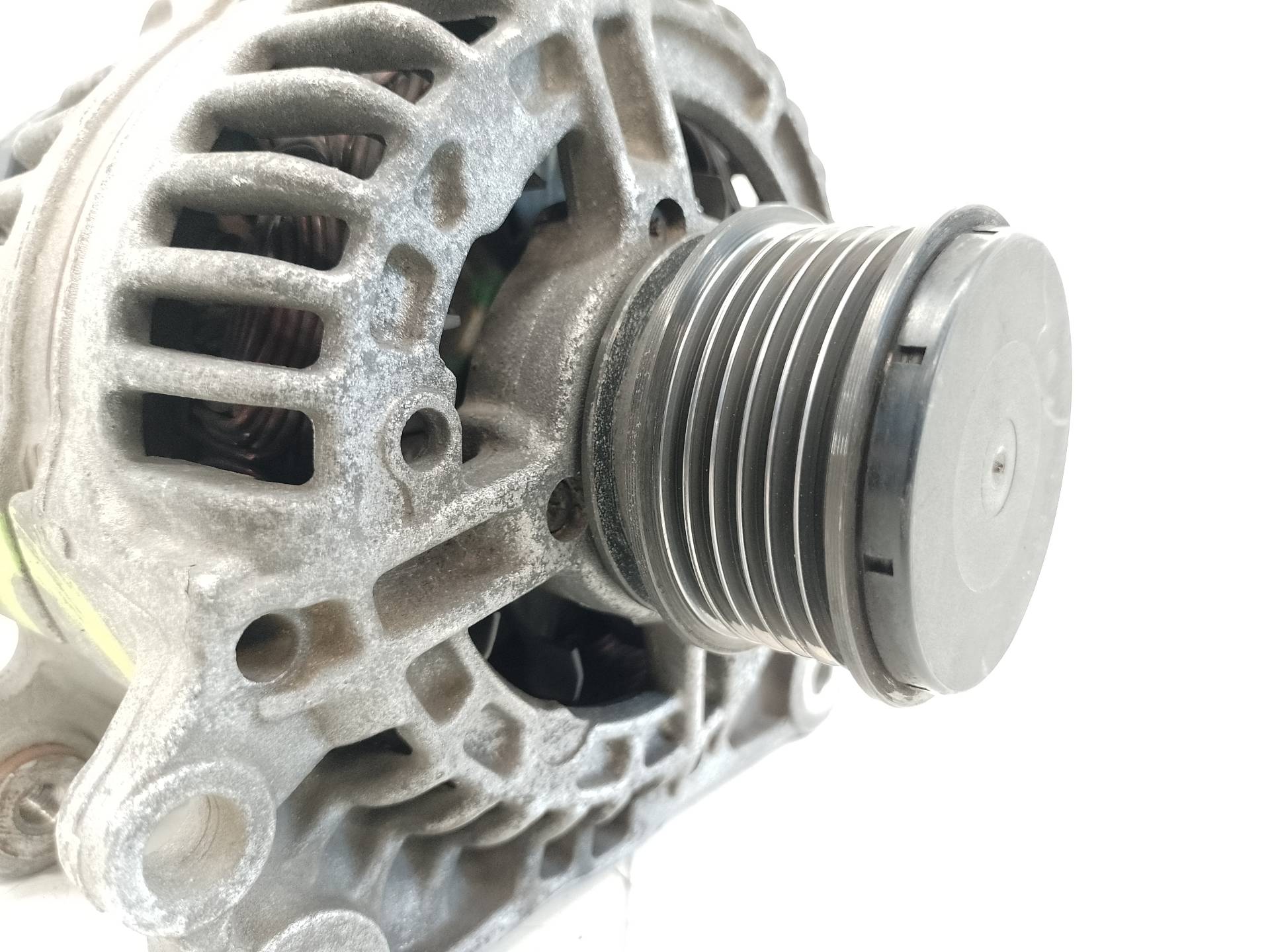 NISSAN Alternator 038903023L 25427566