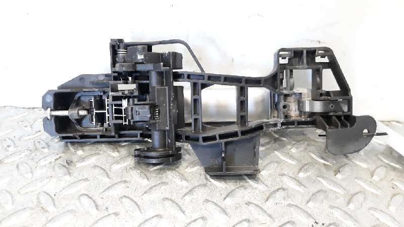 Maneta exterior lateral izquierda T1DA 3M51R224A37 de Ford Grand c-max (dxa/cb7, dxa/ceu) 2010-2015 116 CV con 127625 km - pieza usada
