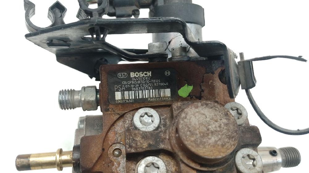 Bomba de inyección 9HY (DV6TED4),9HZ (DV6TED4) 0445010102 de Citroen C4 picasso i monospace (ud_) 2009-2013 109 CV - pieza usada