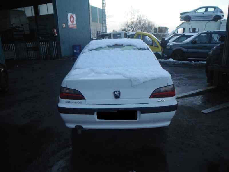 PEUGEOT 406 1 generation (1995-2004) Зеркало передней правой двери MANUAL 18470504