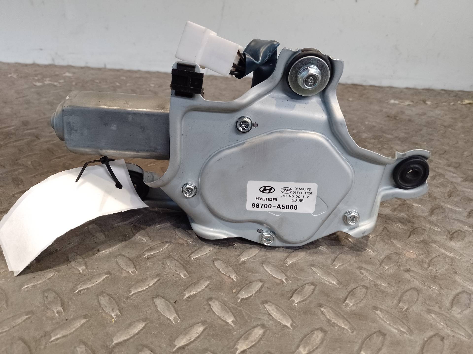 HYUNDAI i30 GD (2 generation) (2012-2017) Bakluke vindusviskermotor 98700A5000 23340715