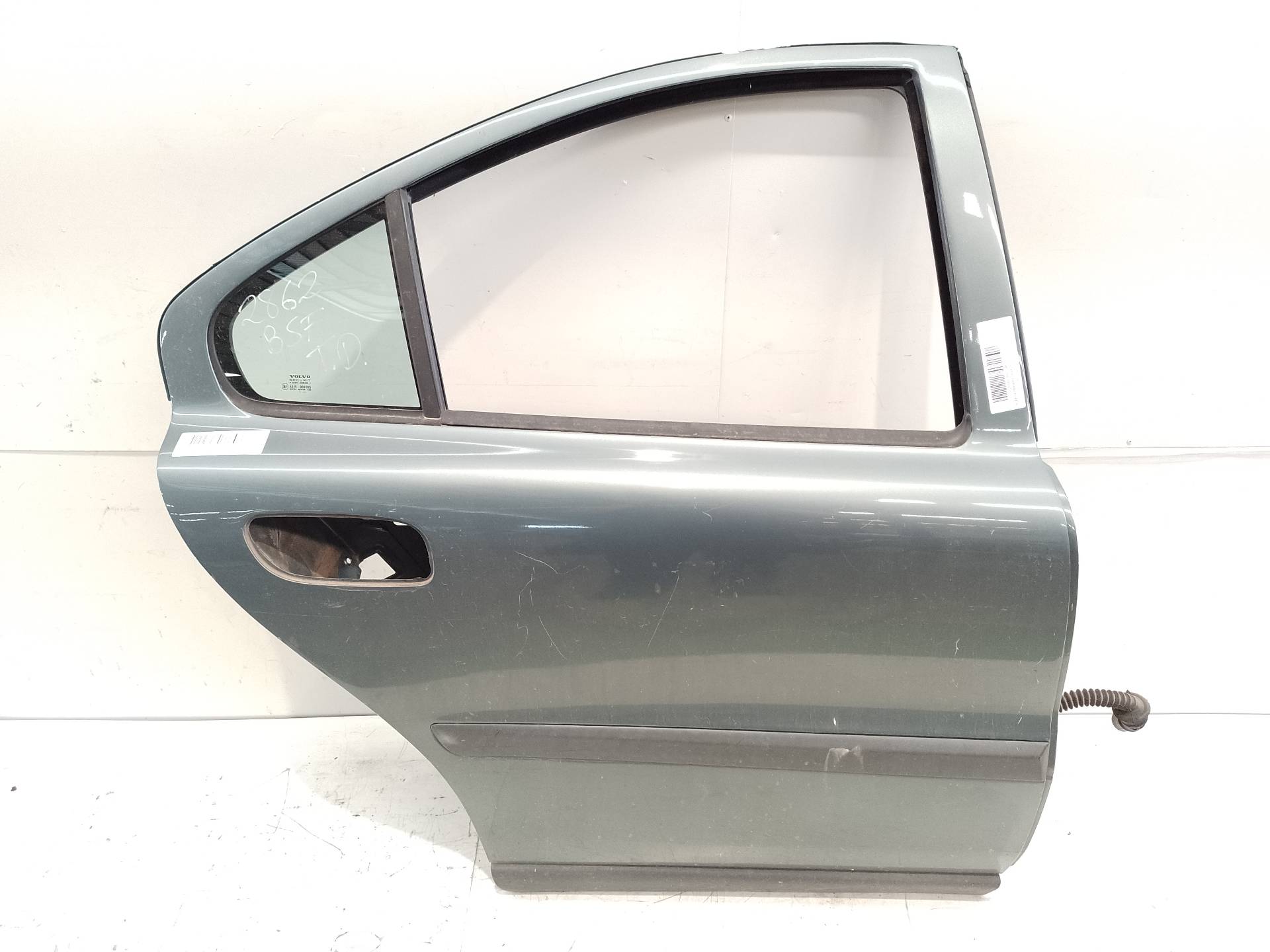 VOLVO S60 1 generation (2000-2009) Labās aizmugurējās durvis 30796489 25411690