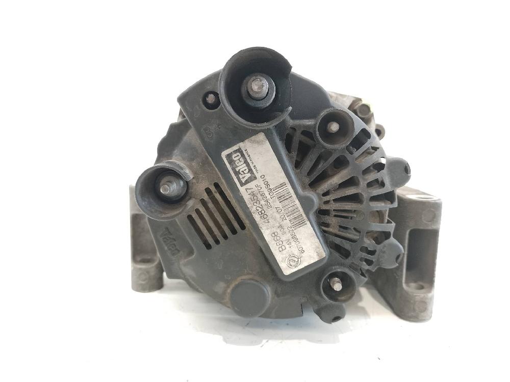 Alternador 199A3000 46823547 de Fiat Linea (323_, 110_) 2007-2017 90 CV con 170 km - pieza usada