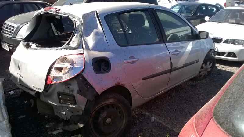 RENAULT Clio 2 generation (1998-2013) Priekinių kairių durų stiklo pakelėjas 8200843592 18698643