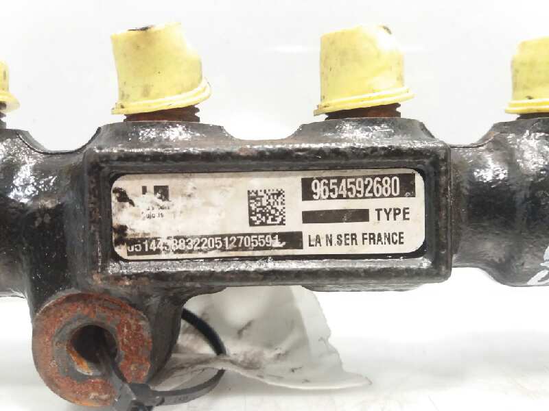 Rampa inyectora 9HY 9654592680 de Citroen C5 ii (rc_) 2004-2008 109 CV con 409001 km - pieza usada