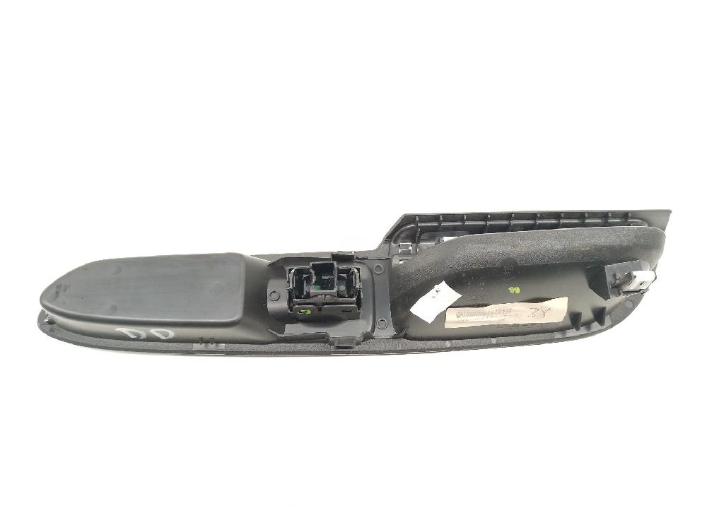 Mando elevalunas delantero derecho TXDA,TXMA F1ET14529AA de Ford Kuga ii (dm2) 2013-0 163 CV con 208782 km - pieza usada