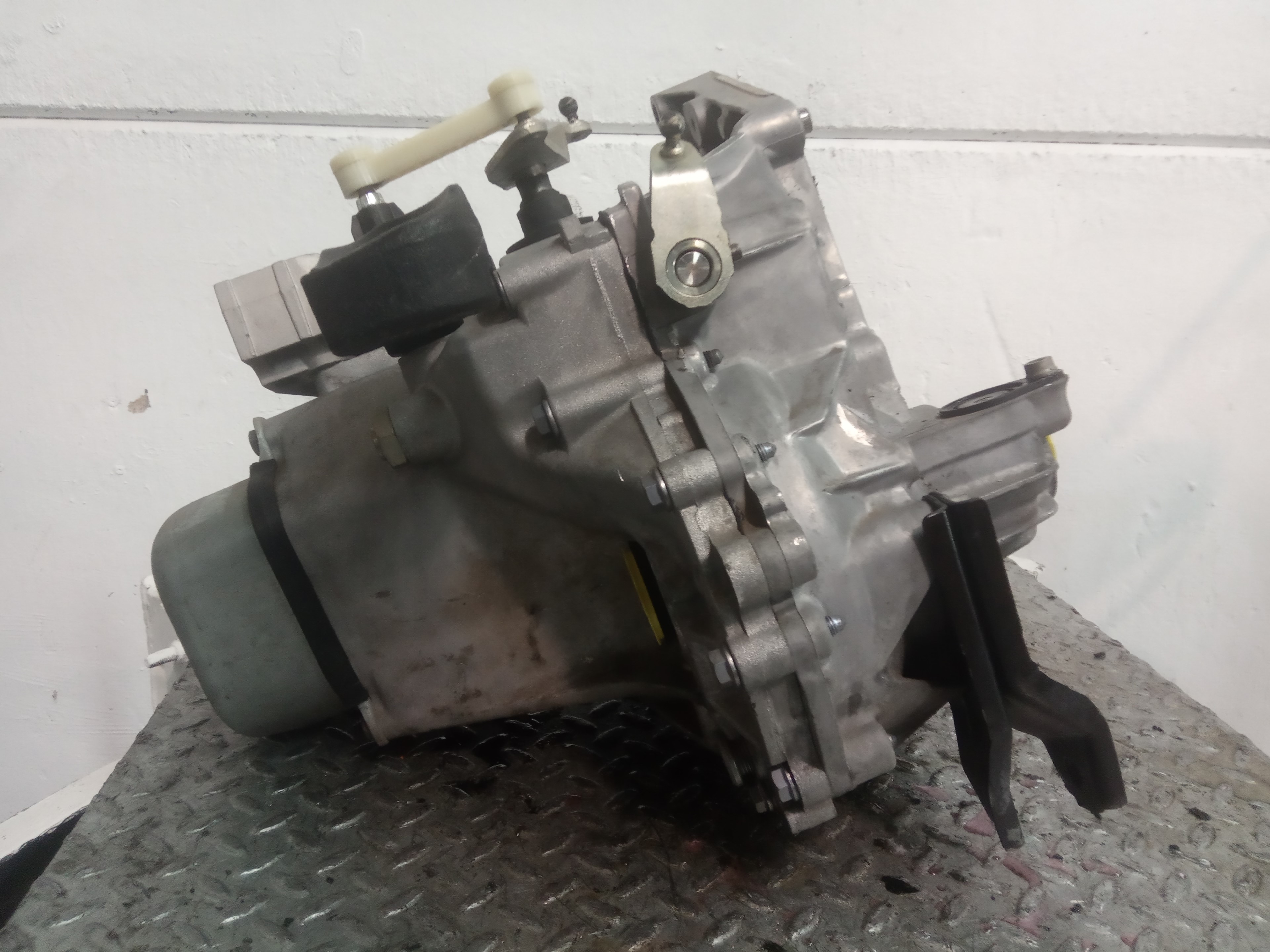 CITROËN C3 1 generation (2002-2010) Gearbox 20CQ87,20CQ87 20981218