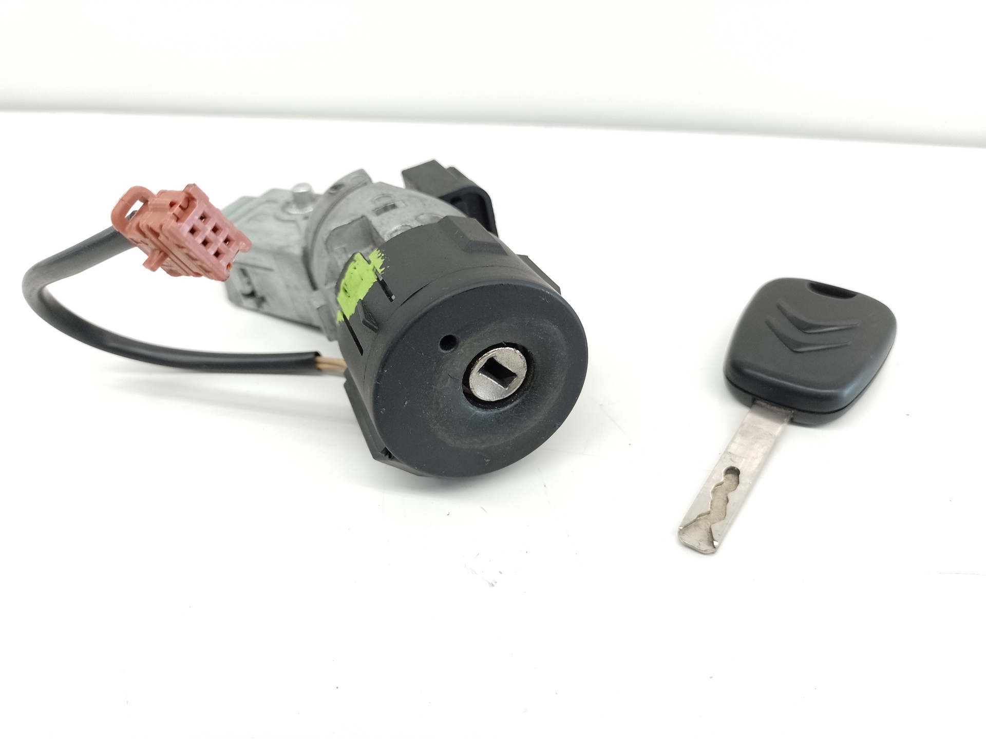 CITROËN C-Elysee 2 generation (2012-2017) Ignition Lock E1105995 25017133