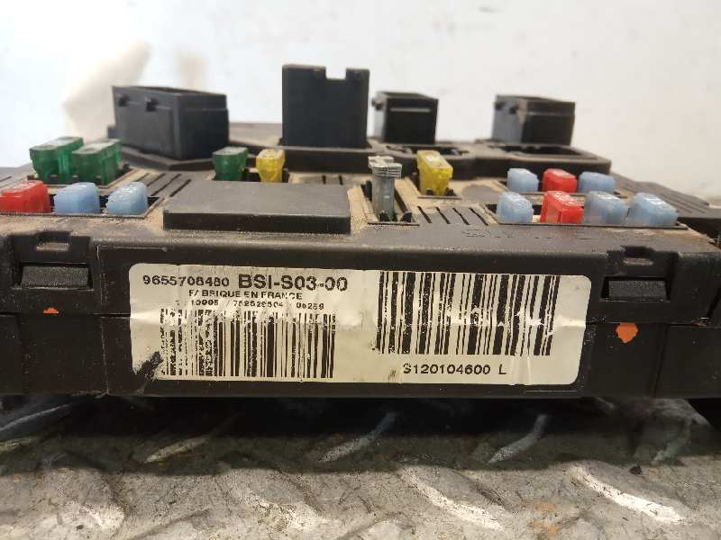 PEUGEOT 407 1 generation (2004-2010) Fuse Box 9655708480 20990402