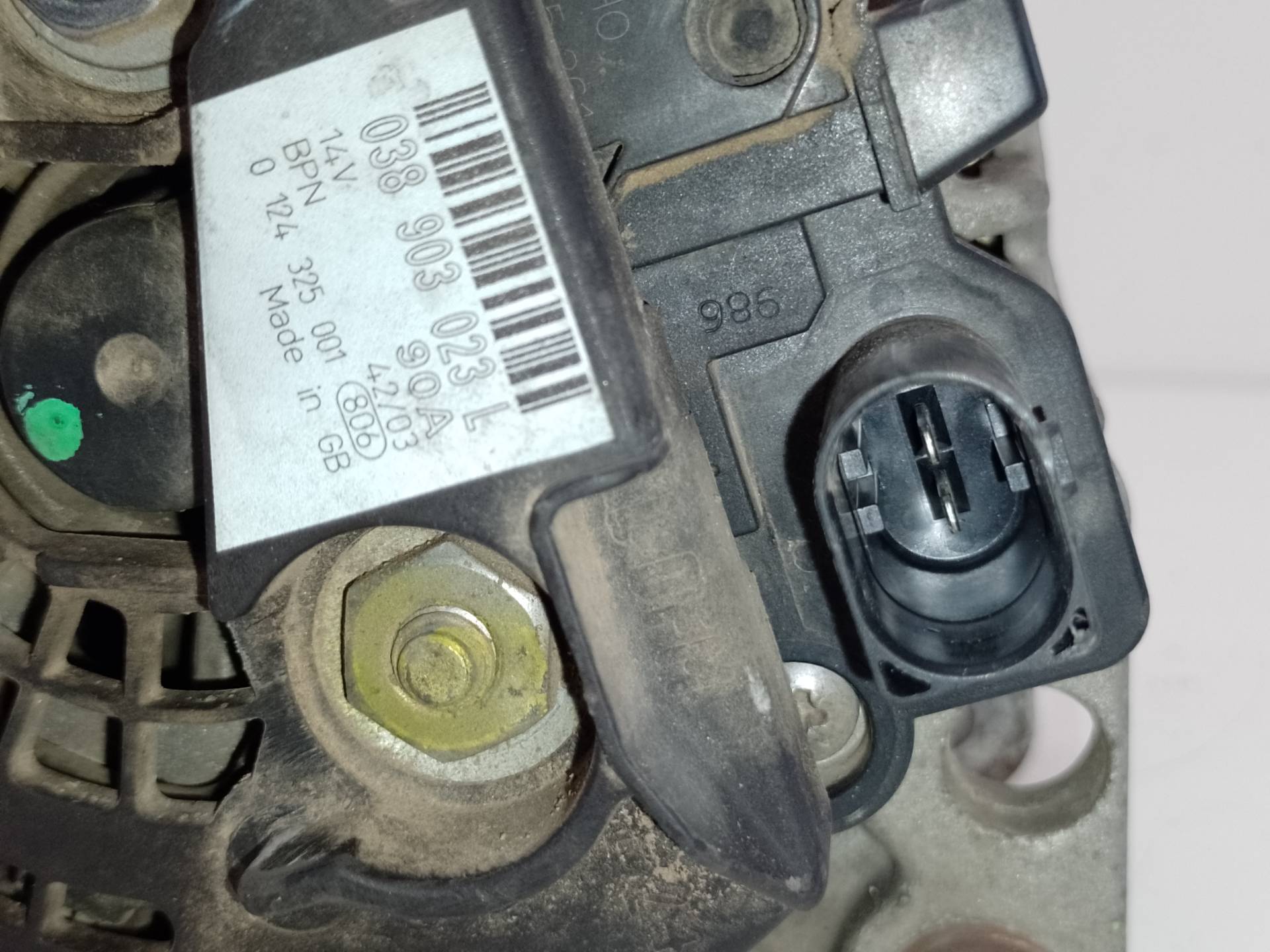 NISSAN Alternator 038903023L 25427566