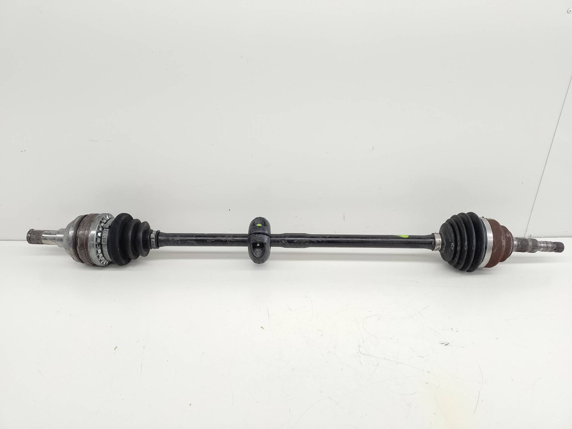 OPEL Corsa B (1993-2000) Front Right Driveshaft 25279764