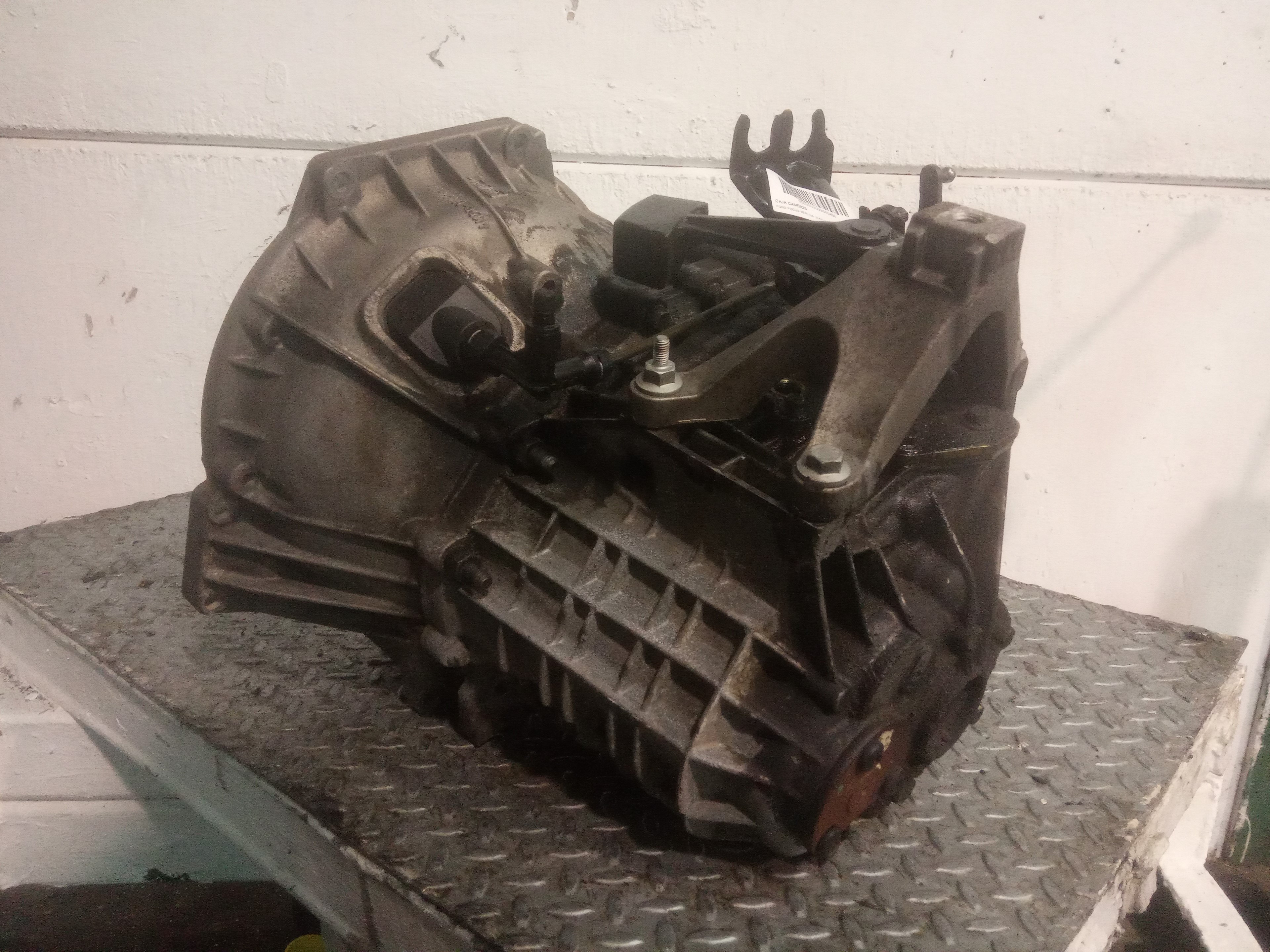 PEUGEOT Focus 2 generation (2004-2011) Gearbox 4M5R7002YA,4M5R7002YA 23696325