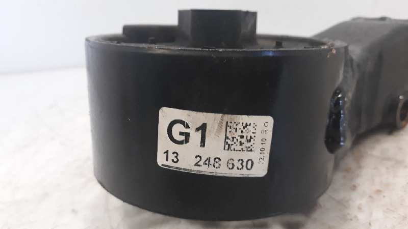Soporte motor trasero Z20D1 120KW 13248630 de Chevrolet Cruze station wagon (j308) 2012-0 163 CV con 102165 km - pieza usada