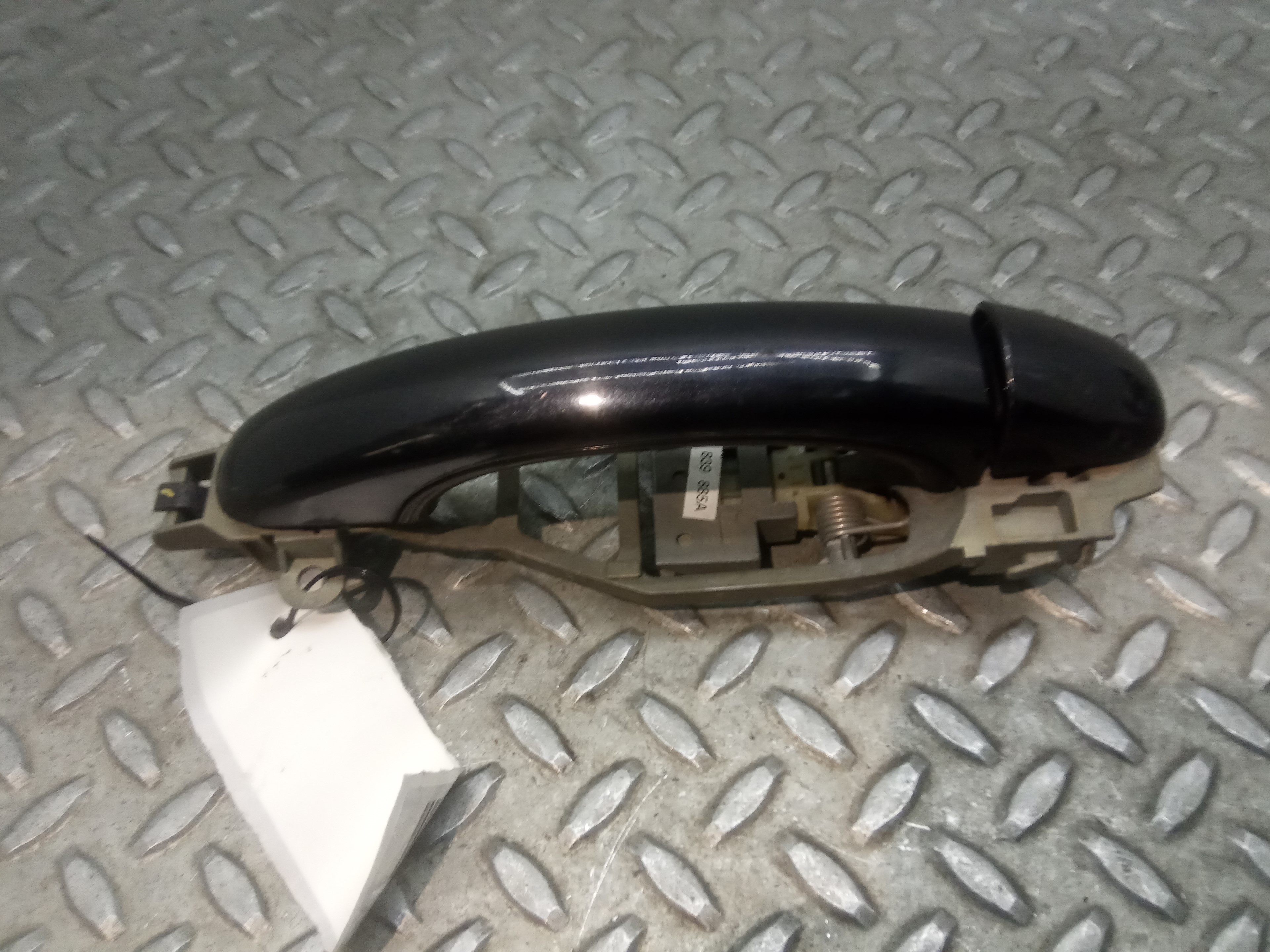 VOLKSWAGEN Touareg 1 generation (2002-2010) Rear Left Door Exterior Handle 23690890