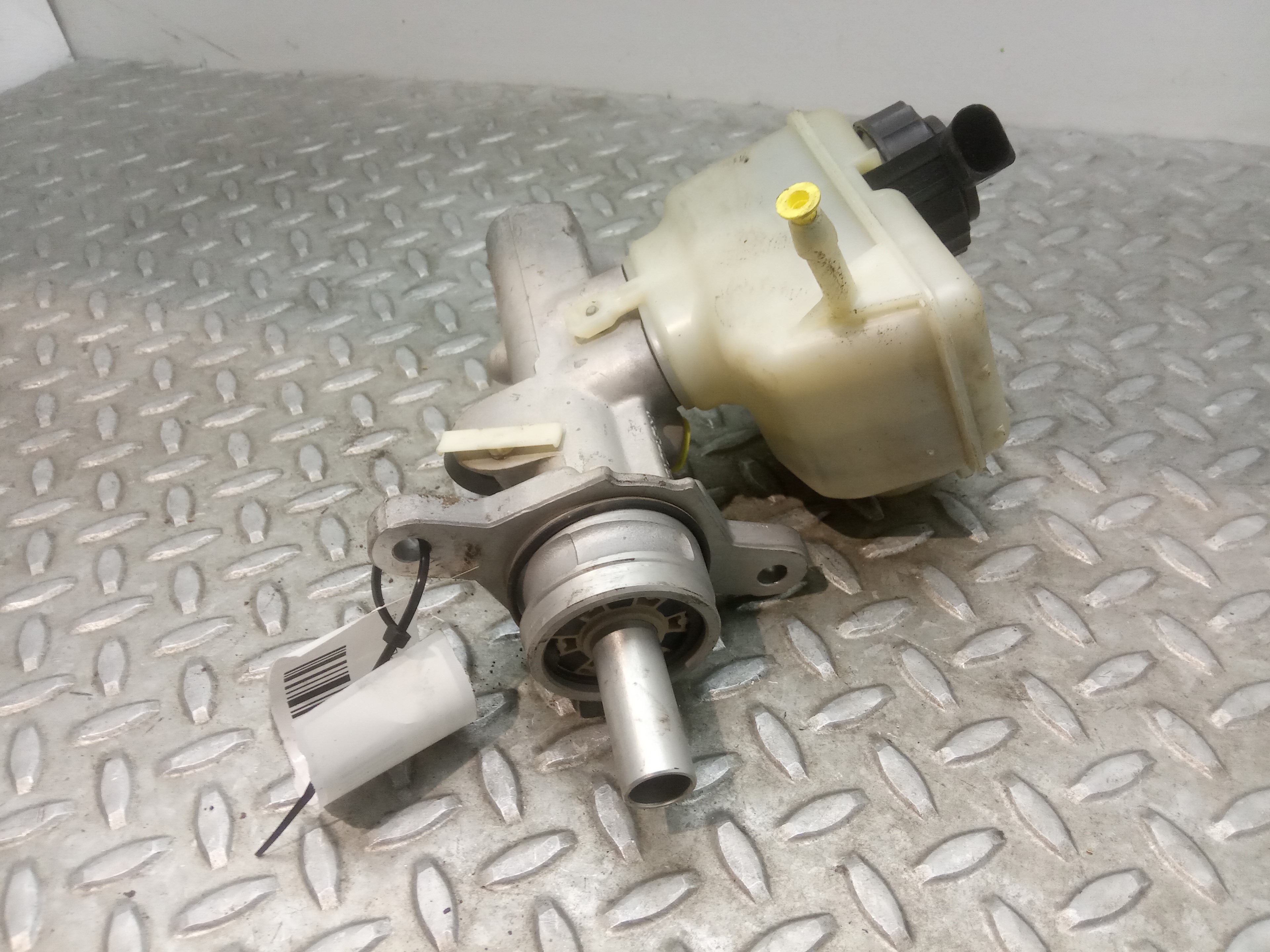 VOLKSWAGEN Golf 5 generation (2003-2009) Brake Cylinder 1K1514013F, 0204Y24052 23374505