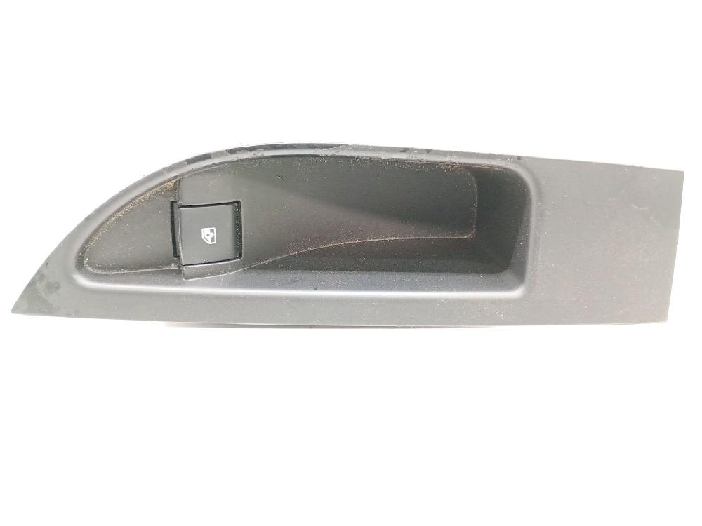 Mando elevalunas trasero izquierdo B 16 DTL 13301888 de Opel Astra j (p10) 2009-2015 110 CV con 148683 km
